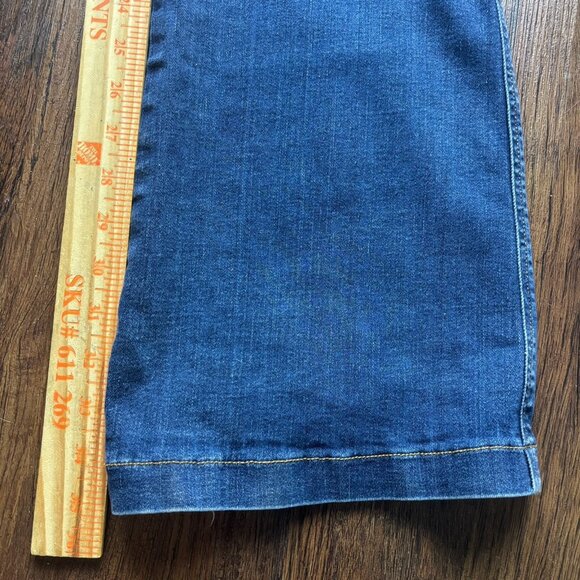 SPANX Flare High Rise Pull On Jeans Medium Wash Women’s Size Large - Picture 8 of 10
